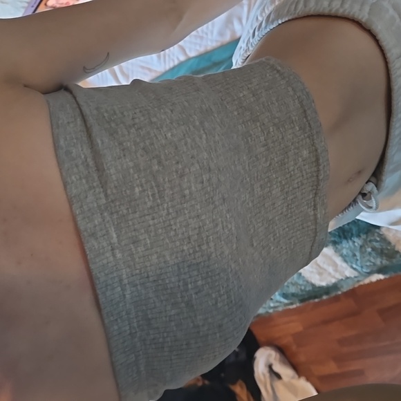 Stylenanda 3ce Korea grey tube top with built-in in bra cropped - Picture 3 of 10